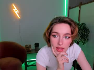 webcam girl silent_chill image #2033800