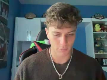 webcam man aestheticking13 image #4811779
