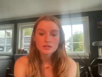webcam girl frecklytaylor image #2714571