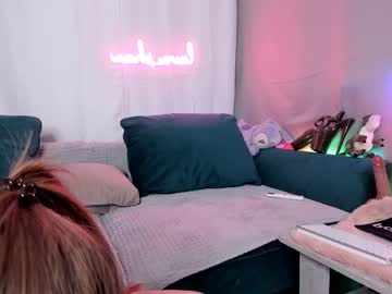 webcam girl l0ve_sh0w image #5235269