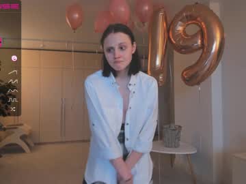 webcam girl megancooks image #3983126