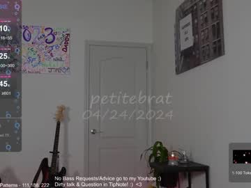 webcam girl petitebrat image #6843149