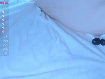 webcam girl unicorngirls image #1930417