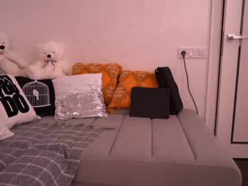 webcam girl sweety_rinushka_ image #5320760