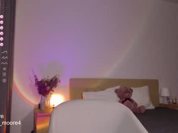 webcam girl lumoore image #5315036