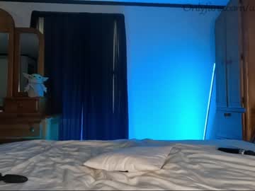 webcam couple ari_lovexo image #2271946