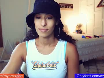 webcam girl blissense image #2149779