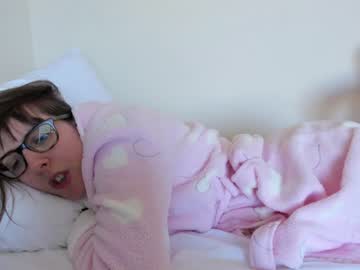 webcam girl ellynaomi image #52600