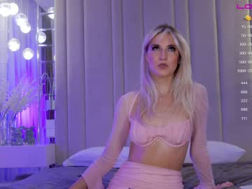 webcam girl krissone image #3683530