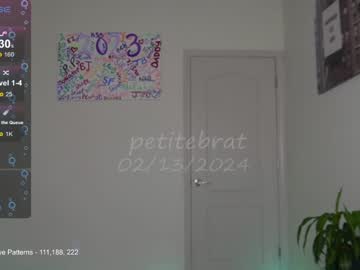 webcam girl petitebrat image #6341602