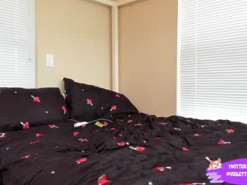 webcam girl violetttflowers image #3058678