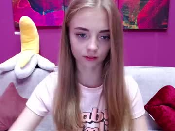 webcam girl minihollyq image #608797