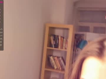 webcam girl normafuller image #3922438