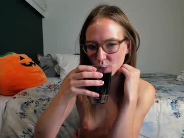 webcam girl innocentprovenguilty image #379196