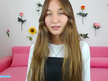 webcam girl ambertan1 image #2715139