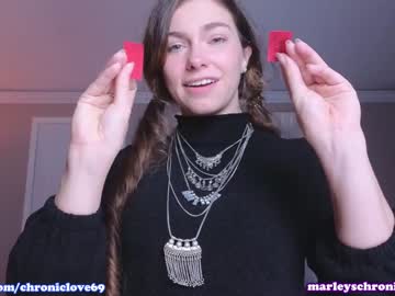 webcam girl chroniclove image #6710925