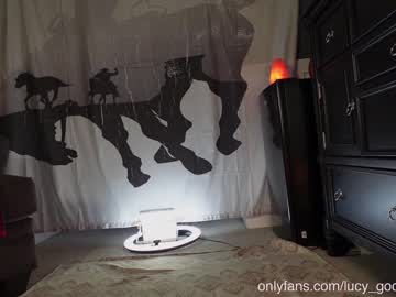webcam girl lucy_gooosey image #5596718