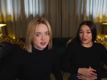 webcam couple kira0541 image #5563391