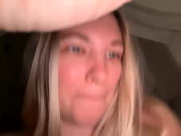 webcam girl mariah95 image #2180344