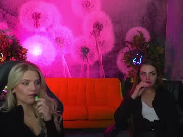 webcam couple kira0541 image #2724841