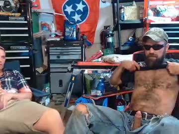 webcam man hardworkertn image #2640135