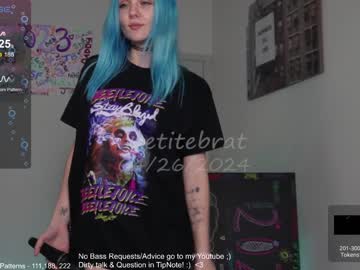 webcam girl petitebrat image #6858535