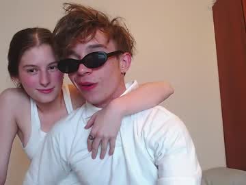 webcam couple jalevakitties2 image #4912773