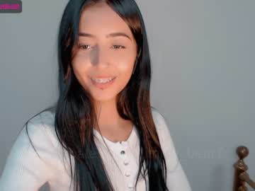 webcam girl gummy_bear7 image #2456377