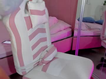 webcam girl veroniqe_lounge image #422529