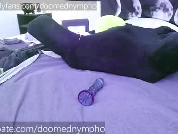 webcam girl doomednympho image #645383