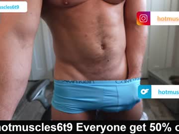 webcam man hotmuscles6t9 image #4483293