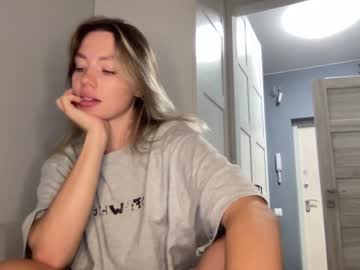 webcam girl angel_from_sky image #5025765
