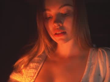 webcam girl bibi_it_is image #5118398