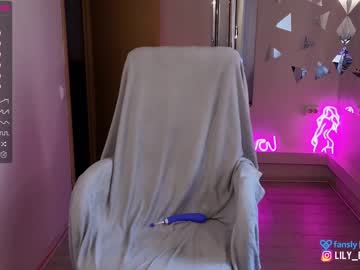 webcam girl lily_ewing image #5019616