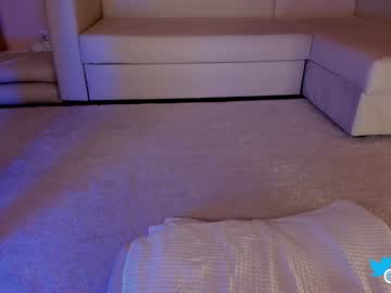 webcam girl hollyextra image #3727035