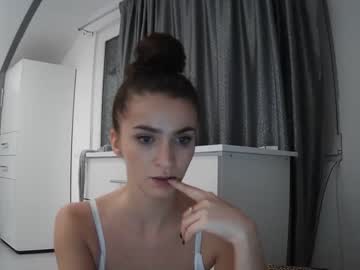 webcam girl misskirra image #600030