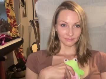 webcam girl kaileeshy image #1454856