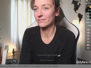 webcam girl liaisonsdangereuses image #1544679