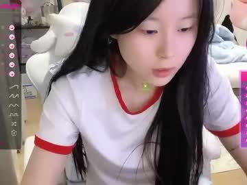 webcam girl kayla2002 image #3208778
