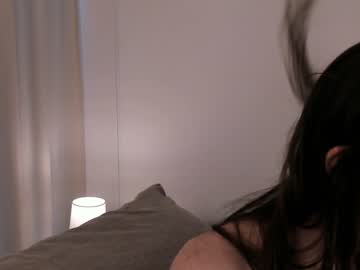 webcam girl peek_in_my_window image #6514446