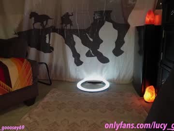 webcam girl lucy_gooosey image #6357226