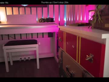 webcam girl hermione_potter_couple image #2916568