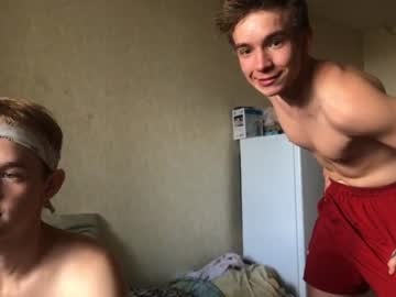 webcam man stralght_twinks image #2614011