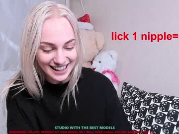 webcam girl stella_blush image #754388