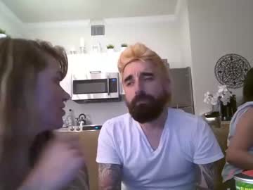 webcam couple shyfarmyogi image #2131933