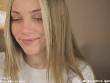webcam girl mia_milagros image #3779149