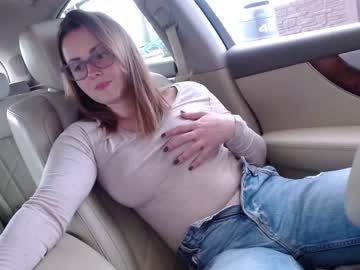 webcam girl juicy_peach88 image #1810242
