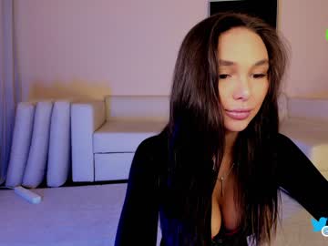 webcam girl hollyextra image #4032784