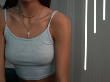 webcam girl mia_devill image #2478256