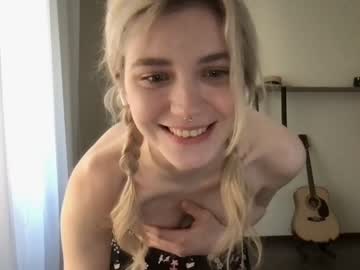 webcam girl luna_ai image #1867535